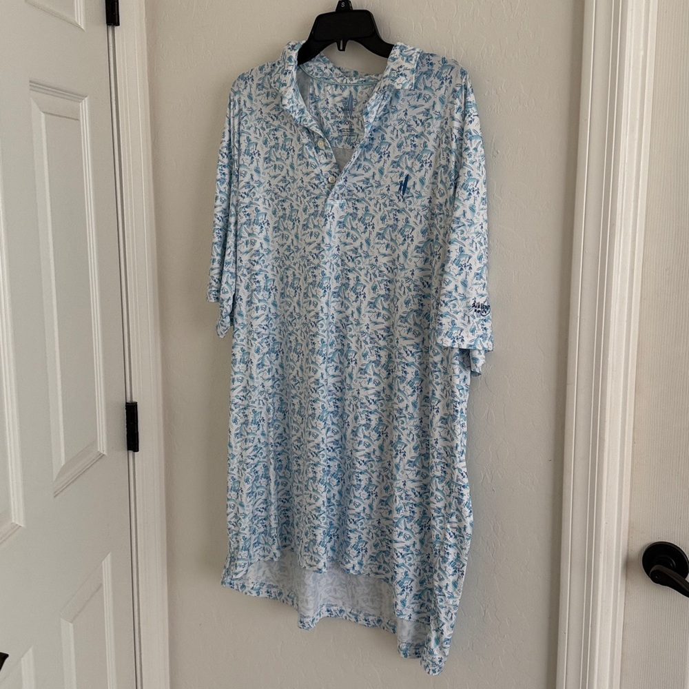 johnnie-O Light Blue Pattern Polo Shirt Santa Monica scenes